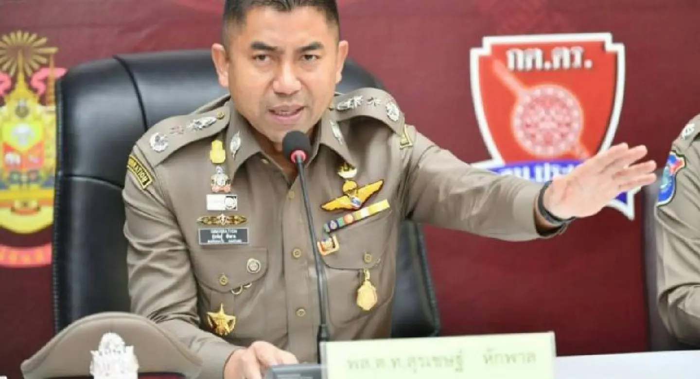 10 immigration officers transferred in connection with Khmer Muslims in Pattani 10 immigration officers transferred in connection with Khmer Muslims in Pattani