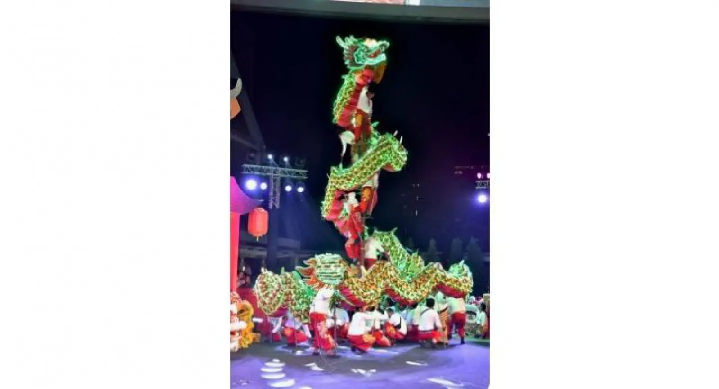 Downtown malls welcome the Year of the Pig Downtown malls welcome the Year of the Pig