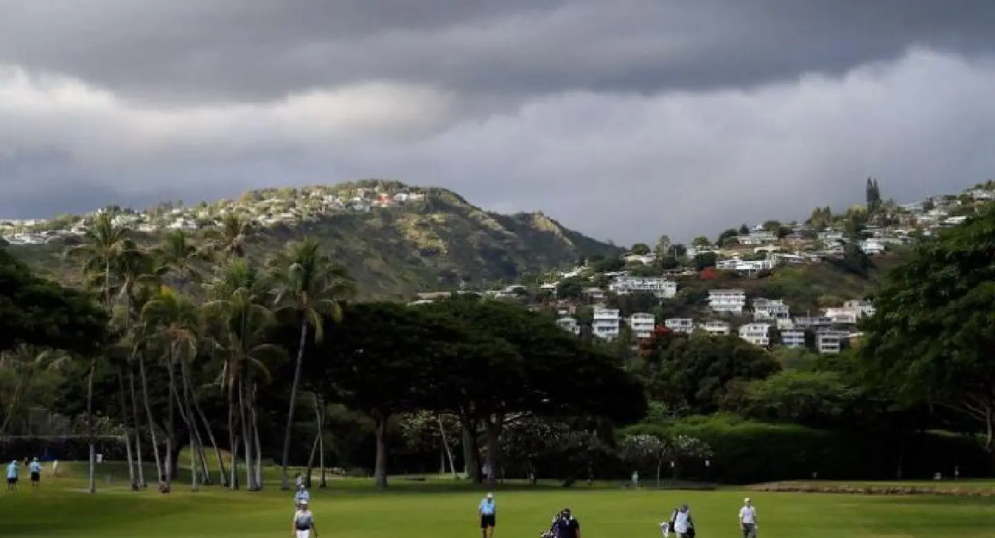 Hawaii considers raising legal smoking age — to 100 Hawaii considers raising legal smoking age — to 100