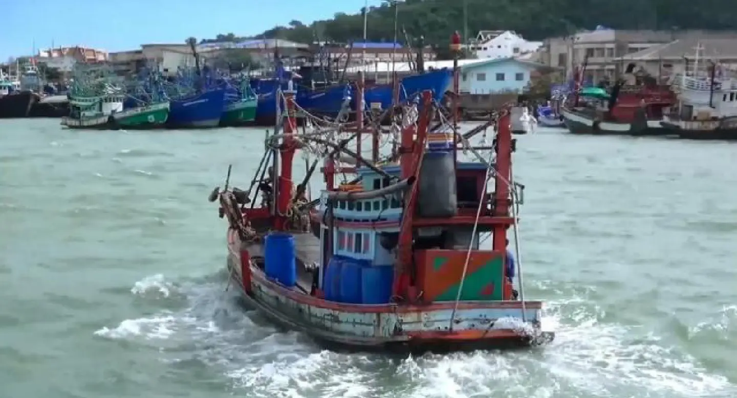 Bill on protection of fishing crew sails through, despite protests from operators
