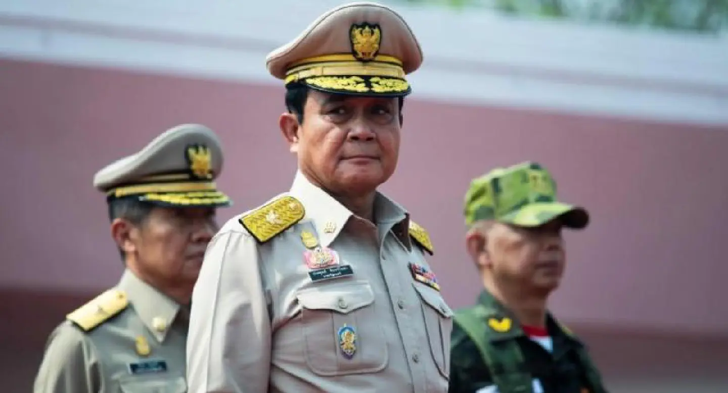 Junta chief's bid for PM intact after whirlwind week in Thai politics