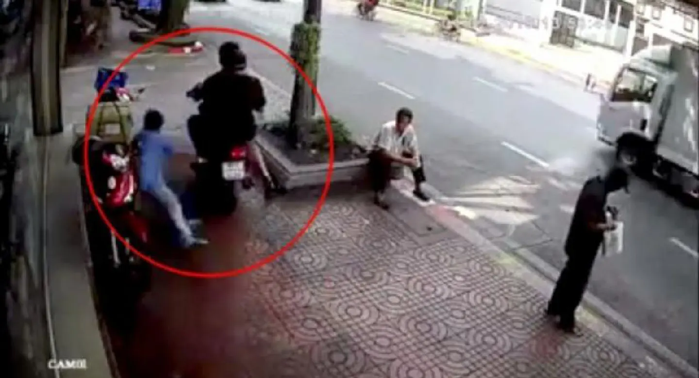 Police deny general involved in accident talks