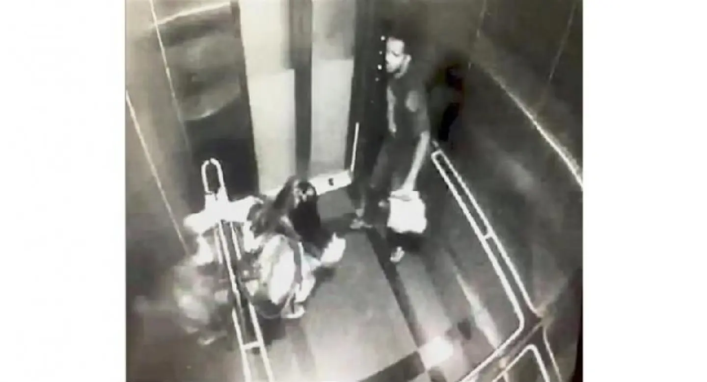 Watch : RM10,000 reward for info on vicious robbery at MRT station in Kuala Lumpur Watch : RM10,000 reward for info on vicious robbery at MRT station in Kuala Lumpur