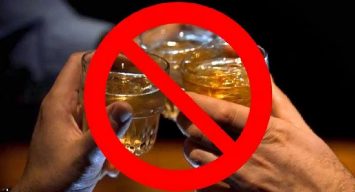 Road fatalities halved when alcohol banned on major Buddhist holidays, safety centre finds Road fatalities halved when alcohol banned on major Buddhist holidays, safety centre finds
