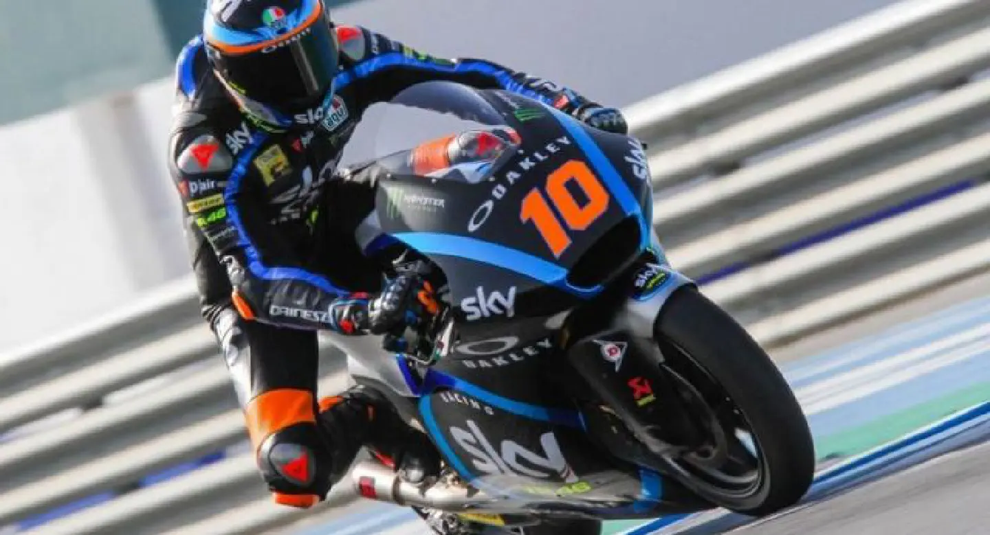Marini triumphs in Moto2™, Arbolino fastest in Moto3™ Marini triumphs in Moto2™, Arbolino fastest in Moto3™