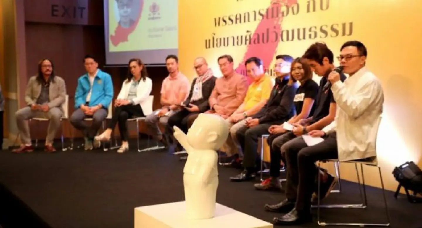 Campaign short on culture candidates Campaign short on culture candidates