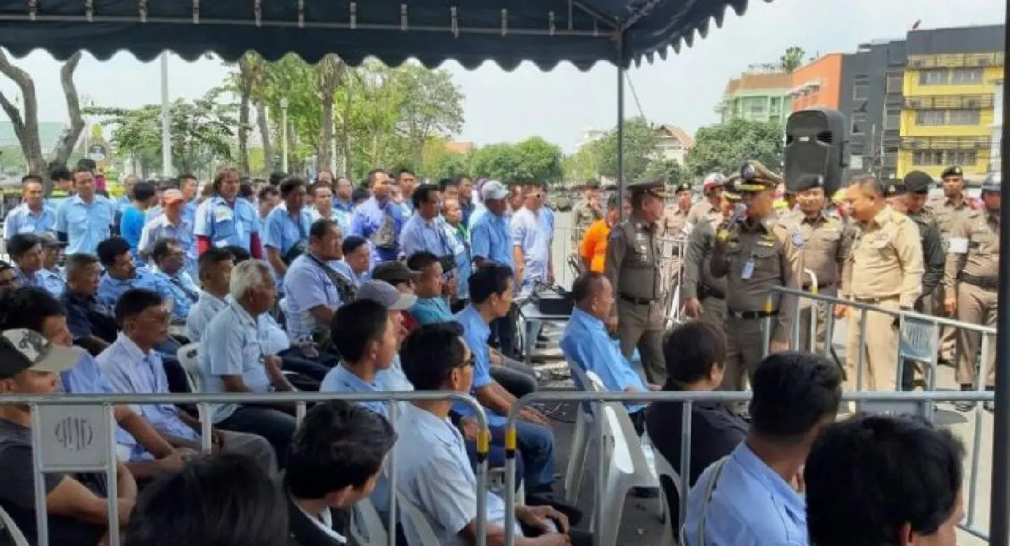 126 arrested for tourist harassment 126 arrested for tourist harassment