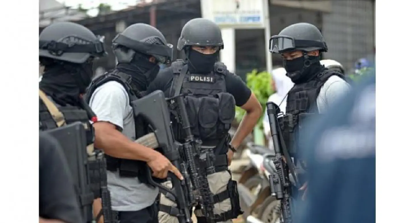 Urgent : Wife blows herself, children up after suspected terrorist husband’s arrest Urgent : Wife blows herself, children up after suspected terrorist husband’s arrest