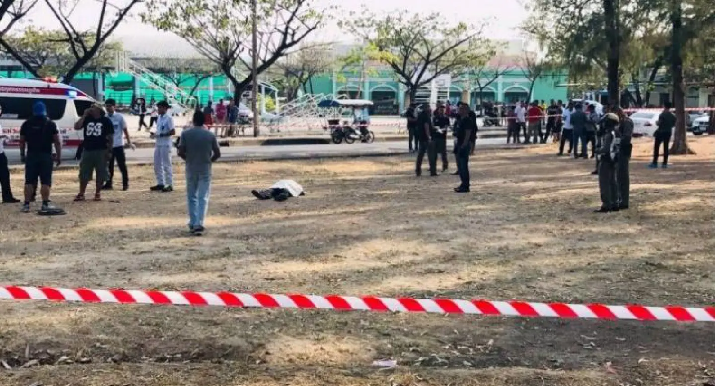Suspect kills himself after two seriously  injured in Phuket beauty spa shooting