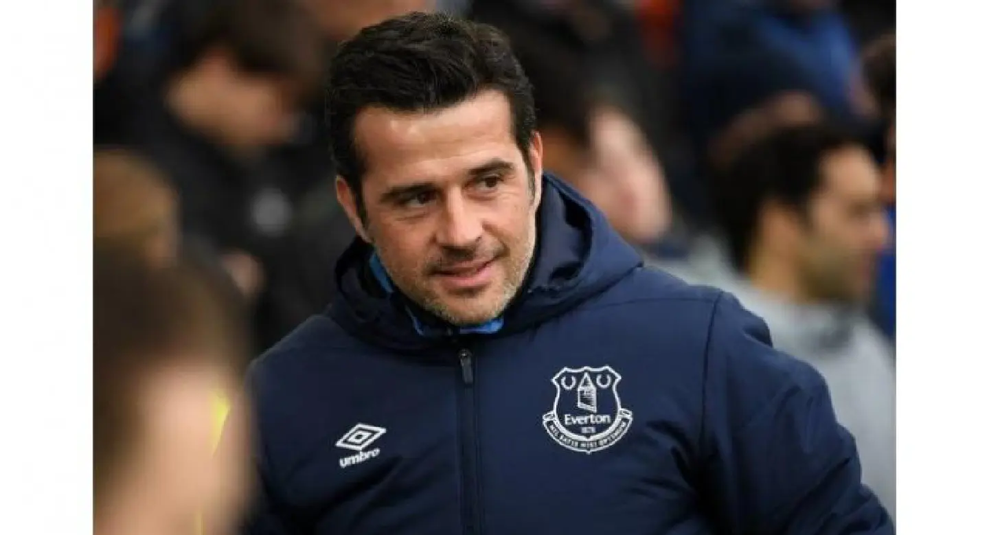 Everton boss Silva fined £12,000 for Newcastle outburst Everton boss Silva fined £12,000 for Newcastle outburst