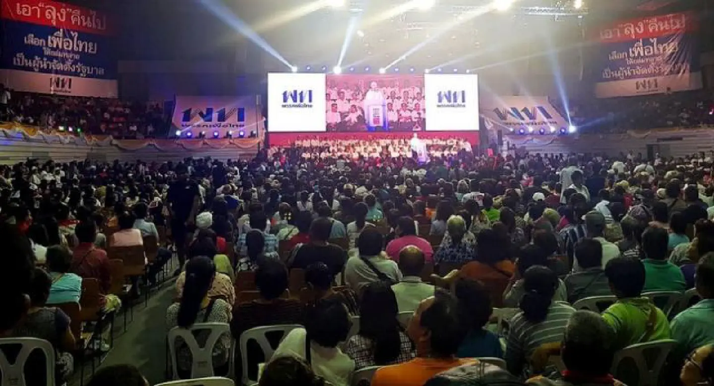 Pheu Thai Party appeals for landslide victory Pheu Thai Party appeals for landslide victory