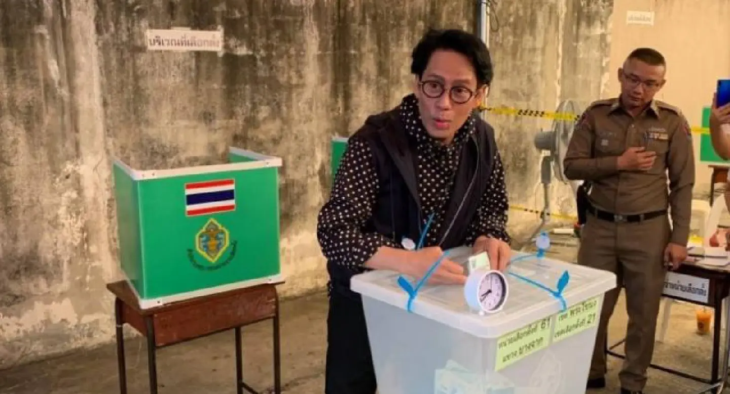 Bird Thongchai hopes for ‘open-minded’ leader