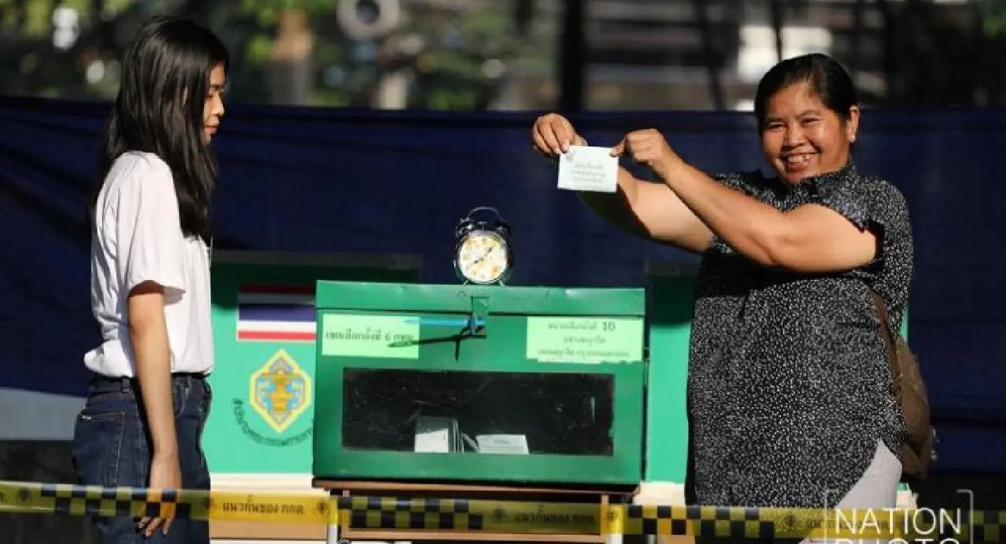 EC allows voters to bring own pens for voting EC allows voters to bring own pens for voting