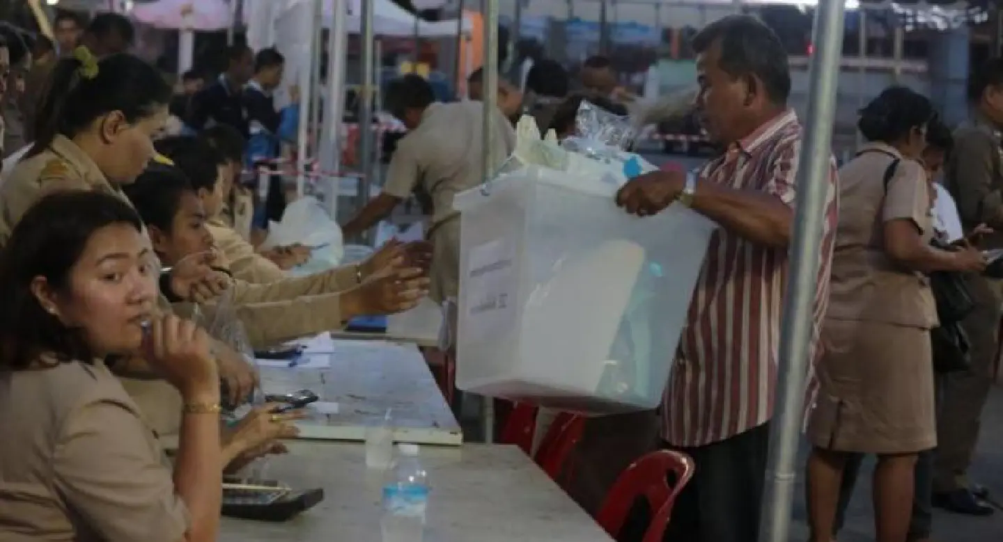 Under-fire EC takes blame for delayed ballot delivery Under-fire EC takes blame for delayed ballot delivery