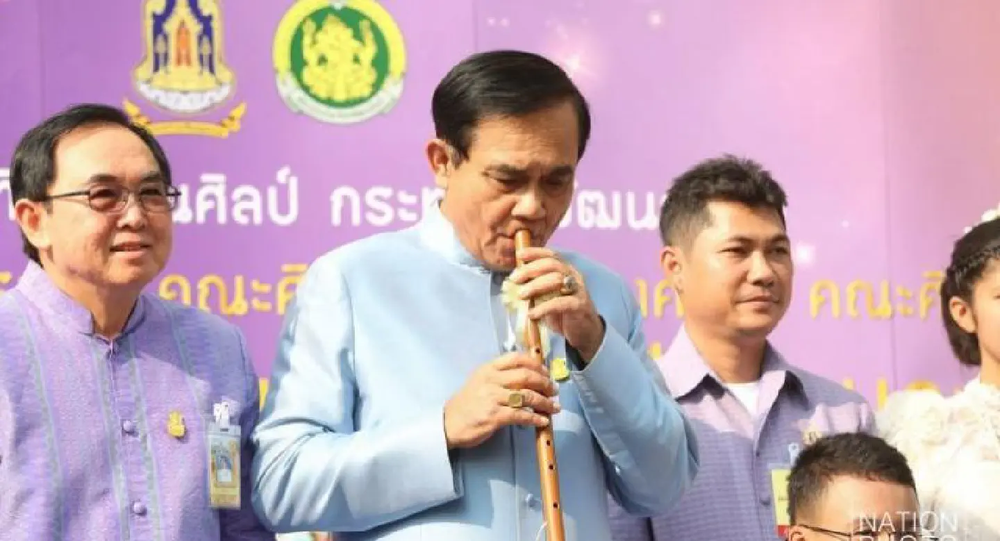 Following one’s dreams is like flying a kite, says Prayut Following one’s dreams is like flying a kite, says Prayut