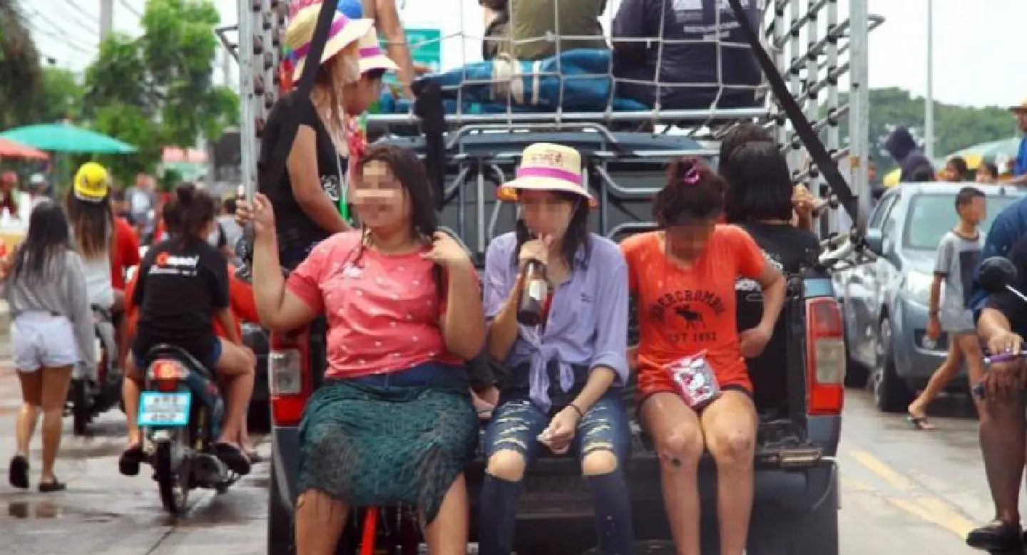 Further inquiries needed on Songkran booze ban Further inquiries needed on Songkran booze ban