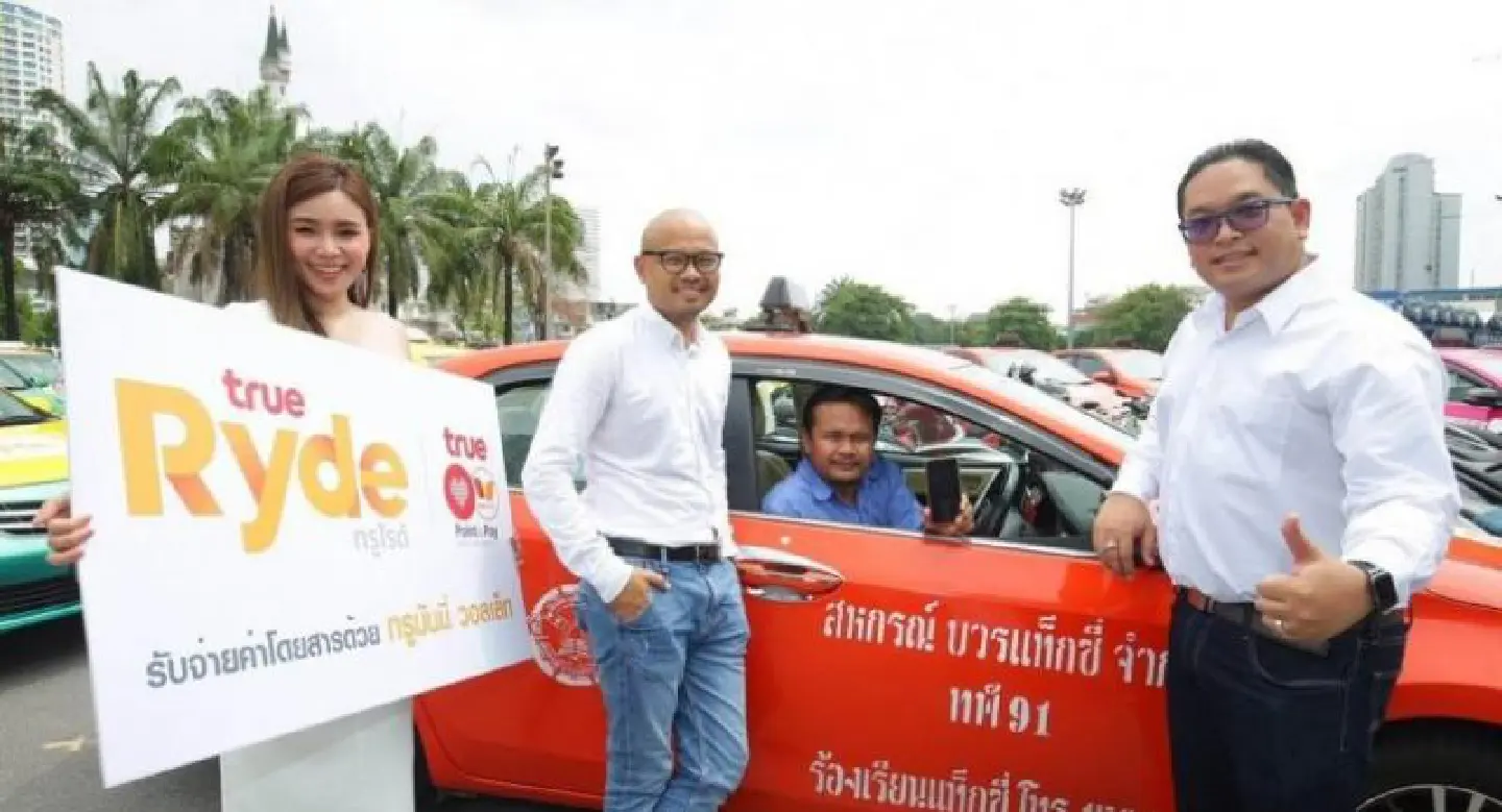  True rolls out new app to woo taxi driver and bikers