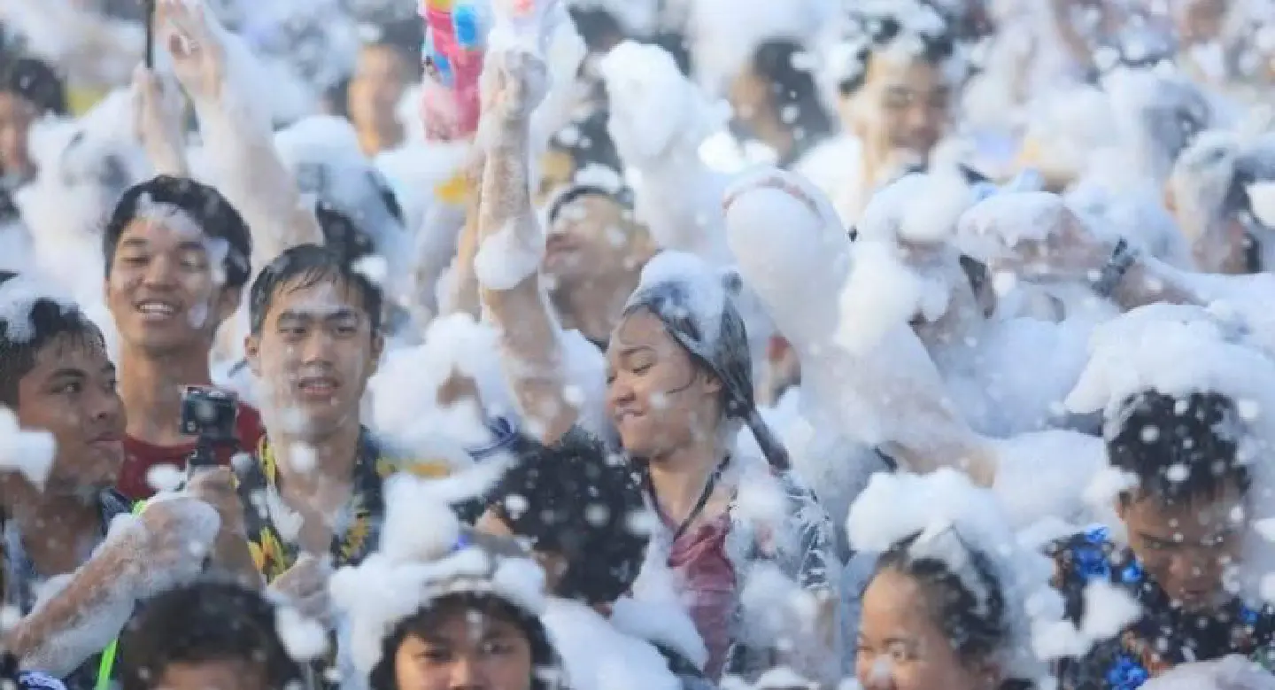 Foam parties banned during Songkran Foam parties banned during Songkran