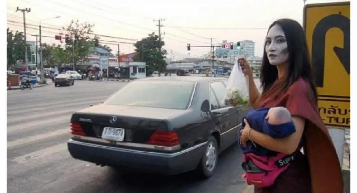 Mae Nak haunting Ayutthaya motorists