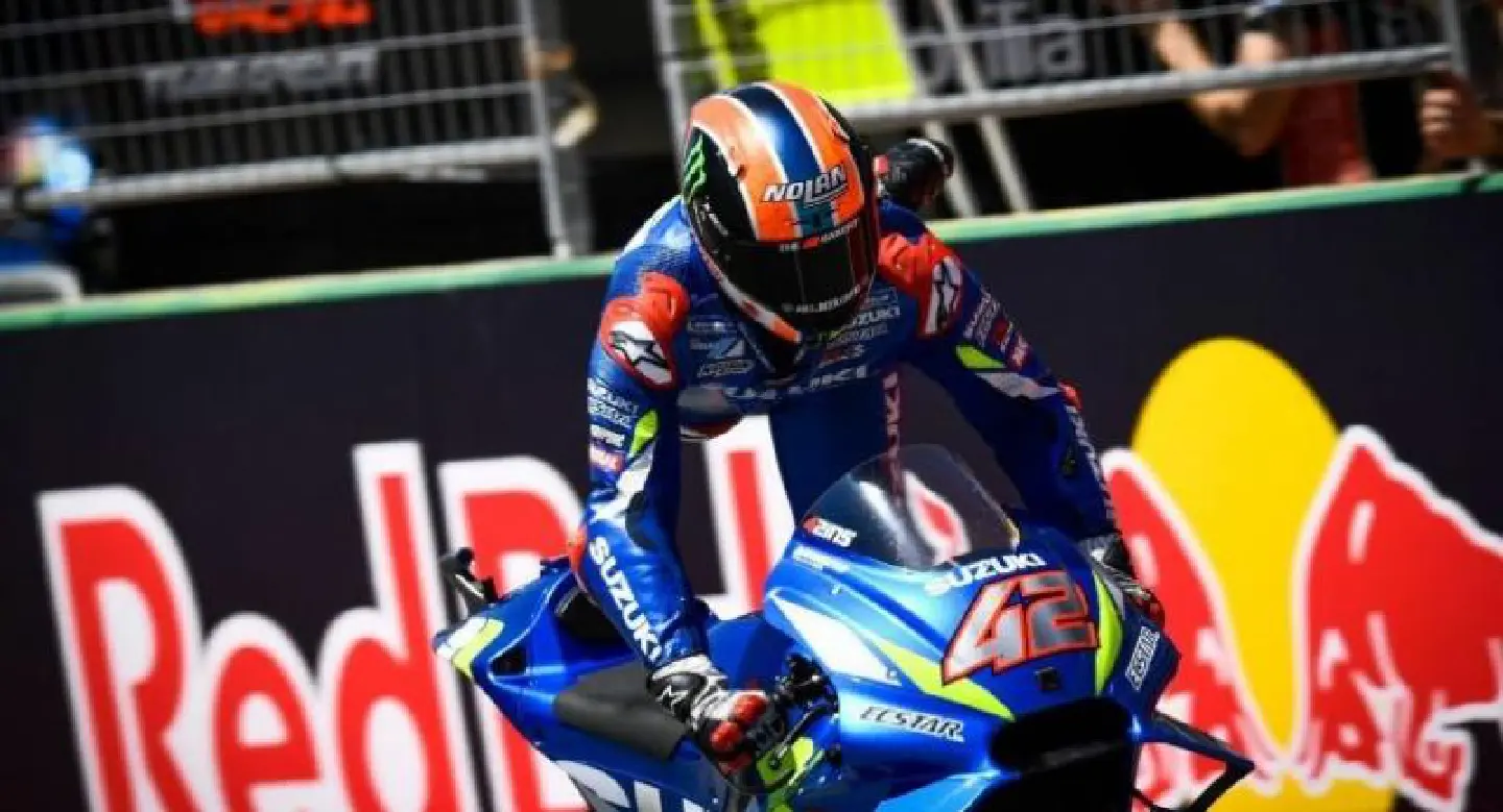 New Sheriff in town: Rins fights off Rossi for 1st win as Marquez suffers shock crash @ Cota New Sheriff in town: Rins fights off Rossi for 1st win as Marquez suffers shock crash @ Cota