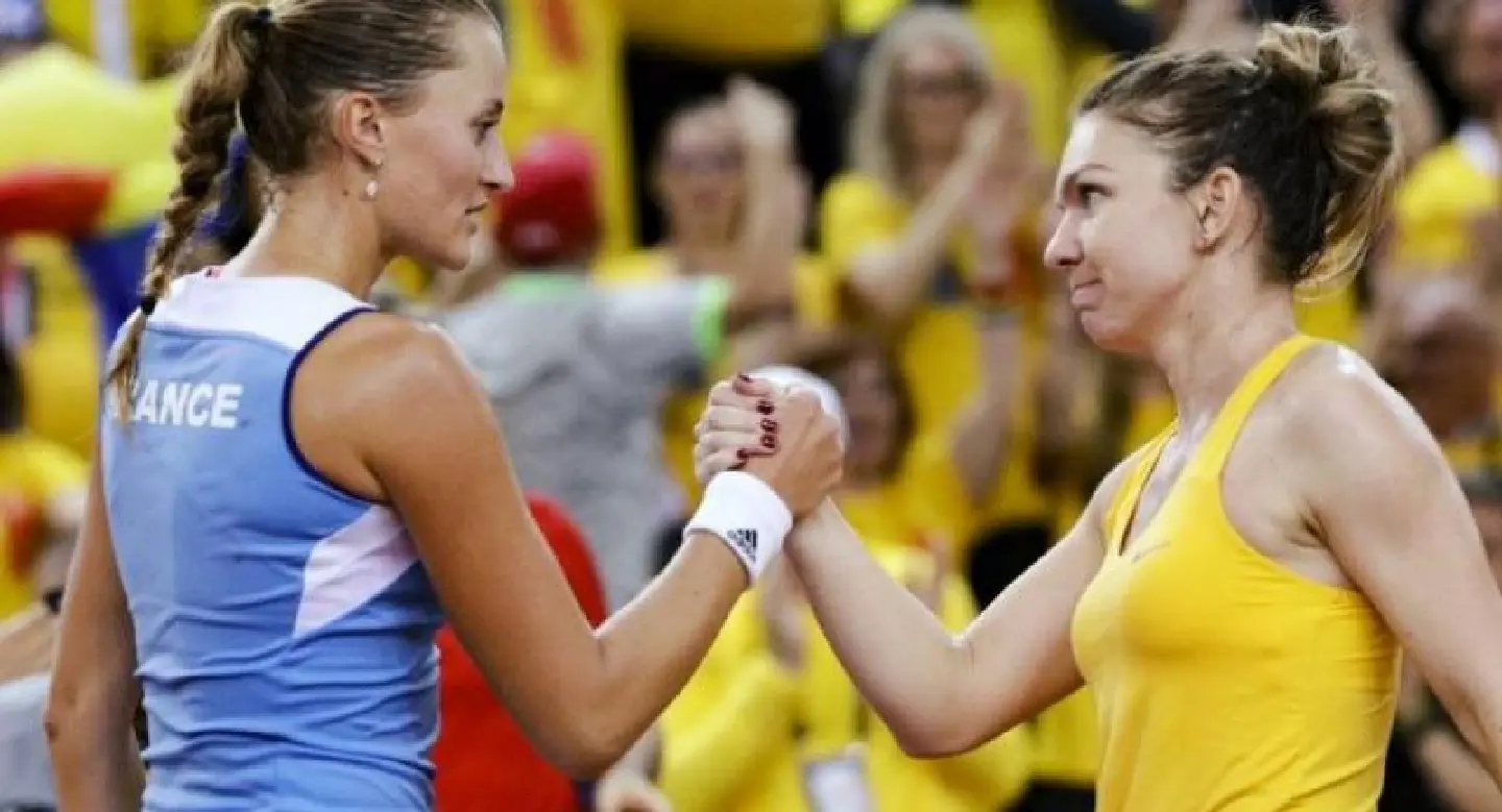 Halep rides wave of emotion as Fed Cup semi-finals sit on knife-edge