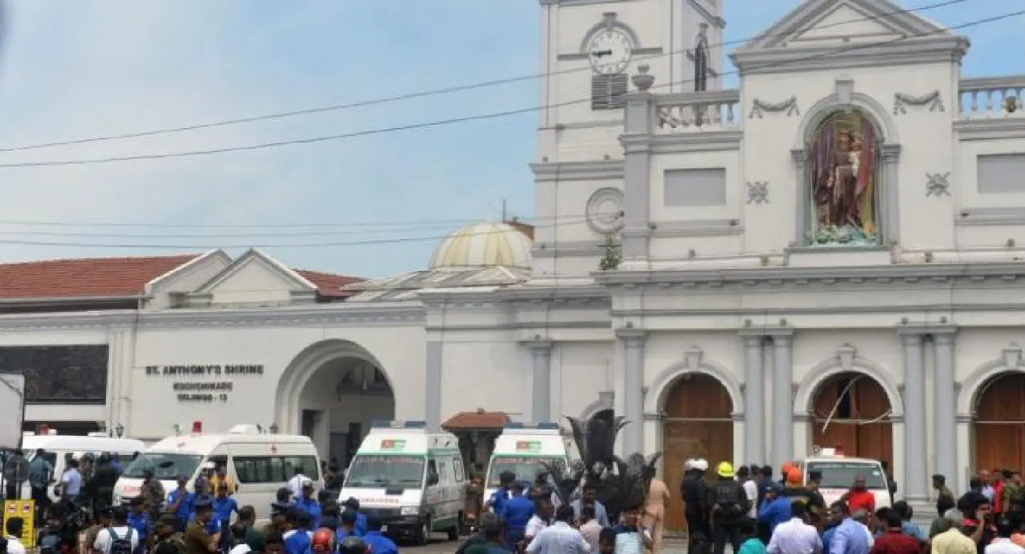 52 dead as blasts hit Sri Lanka churches, hotels 52 dead as blasts hit Sri Lanka churches, hotels