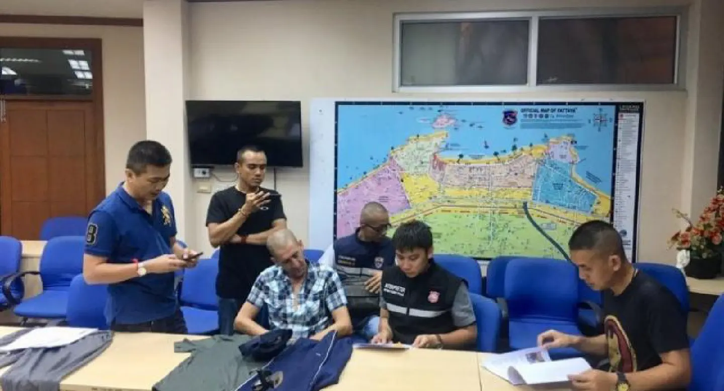 Algerian man arrested over pickpocketing of foreign tourists in Pattaya Algerian man arrested over pickpocketing of foreign tourists in Pattaya