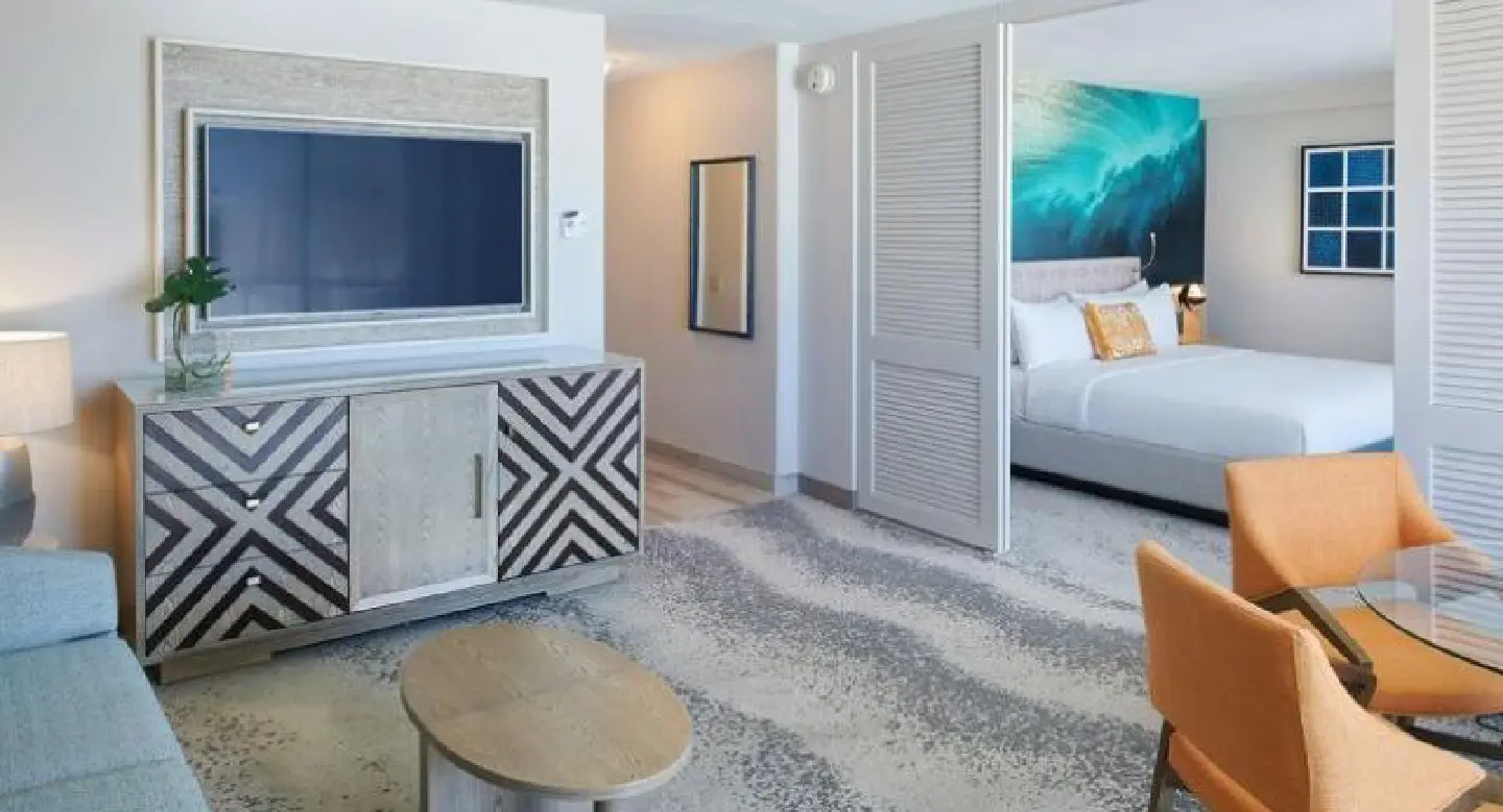 Waikiki Beachcomber gets an Outrigger makeover Waikiki Beachcomber gets an Outrigger makeover