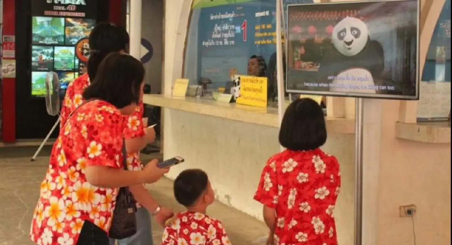 Six Thai zoos feature Master Po Ping in campaign  to raise awareness about illegal wildlife trade