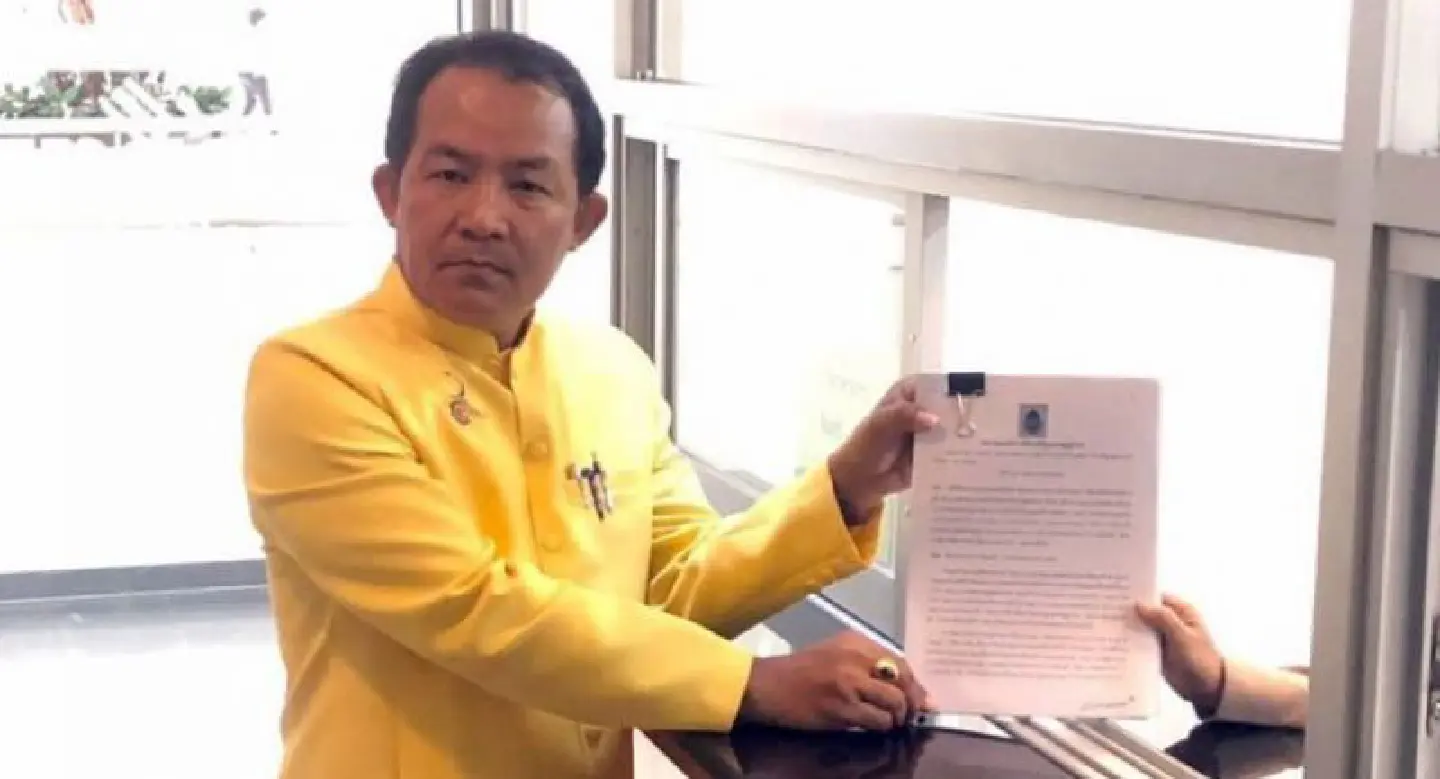 Srisuwan to lodge complaint alleging illegal shareholdings by Phalang Pracharat and Pheu Thai MP ca Srisuwan to lodge complaint alleging illegal shareholdings by Phalang Pracharat and Pheu Thai MP ca