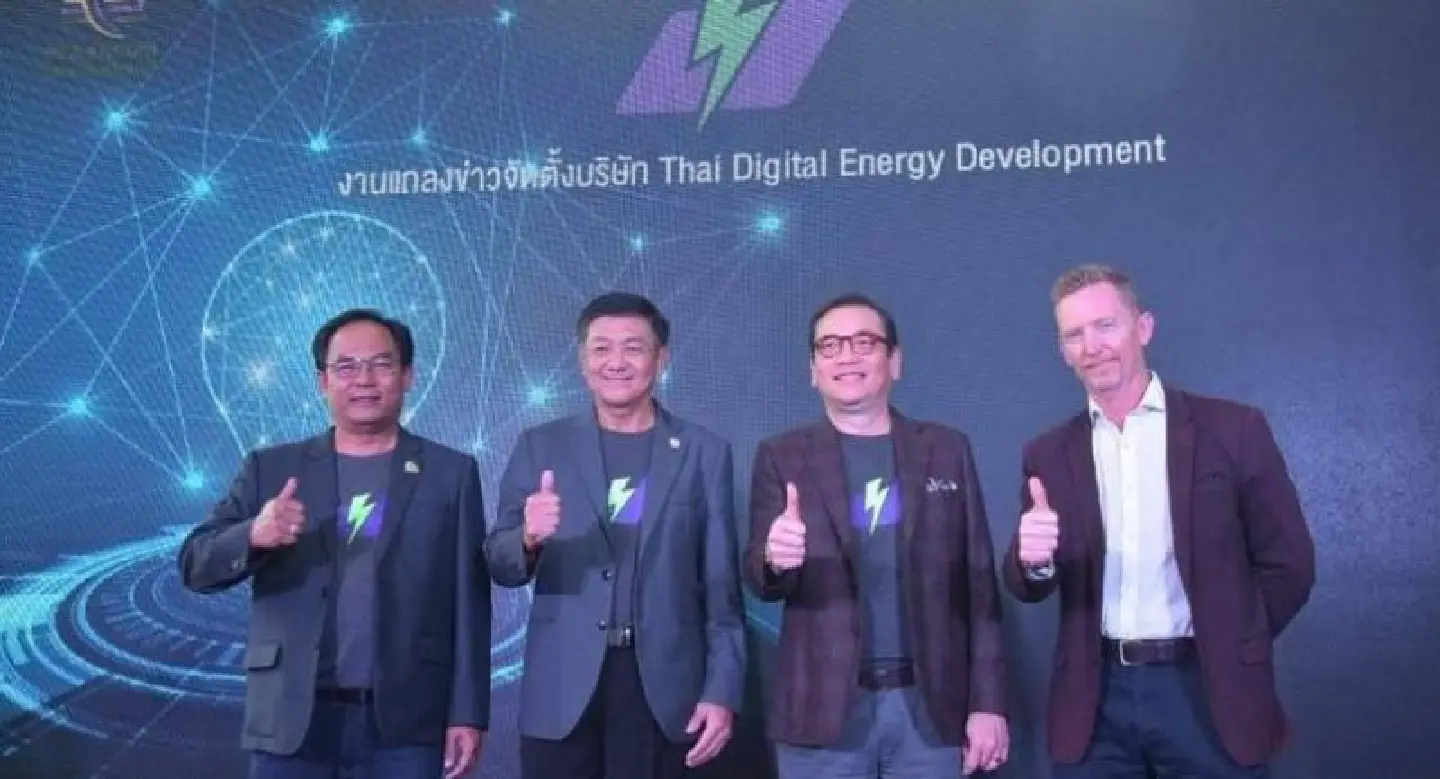 Venture touts clean energy as way to help firms Venture touts clean energy as way to help firms
