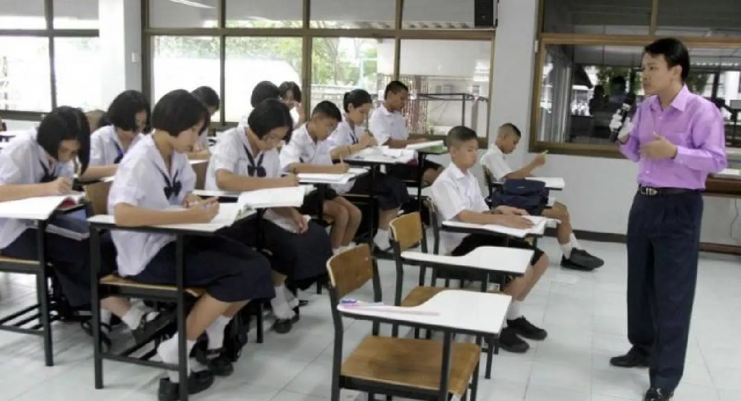 Draft decree pushes reforms in education