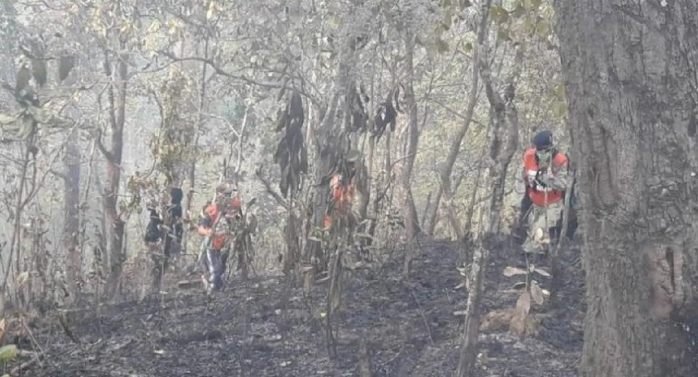 Village-watch teams told to be vigilant as firefighters withdraw from Mae Hong Son Village-watch teams told to be vigilant as firefighters withdraw from Mae Hong Son