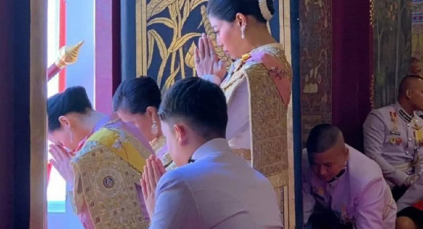 Photos released of Royal family watching Royal Purification ceremony