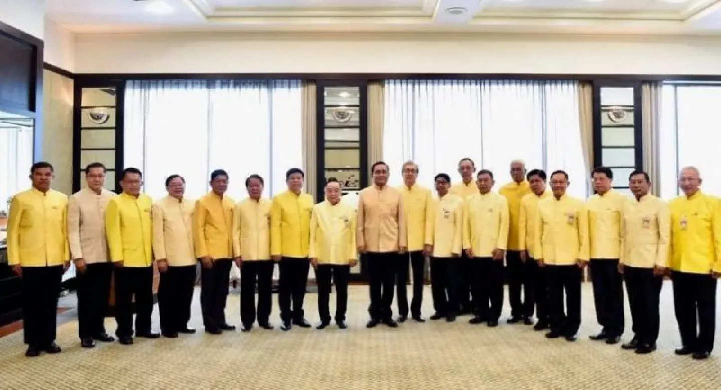 Junta men prepare for Senate Junta men prepare for Senate