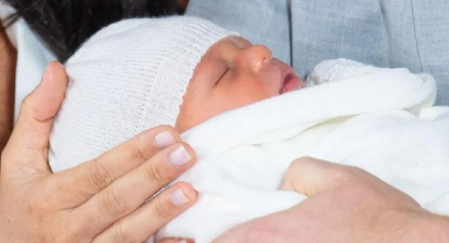 Prince Harry, Meghan show off their baby boy to the public