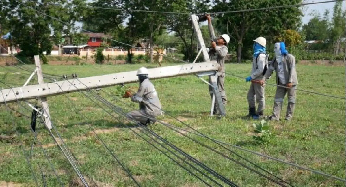 Blackout as storm brings down power poles in Korat district Blackout as storm brings down power poles in Korat district