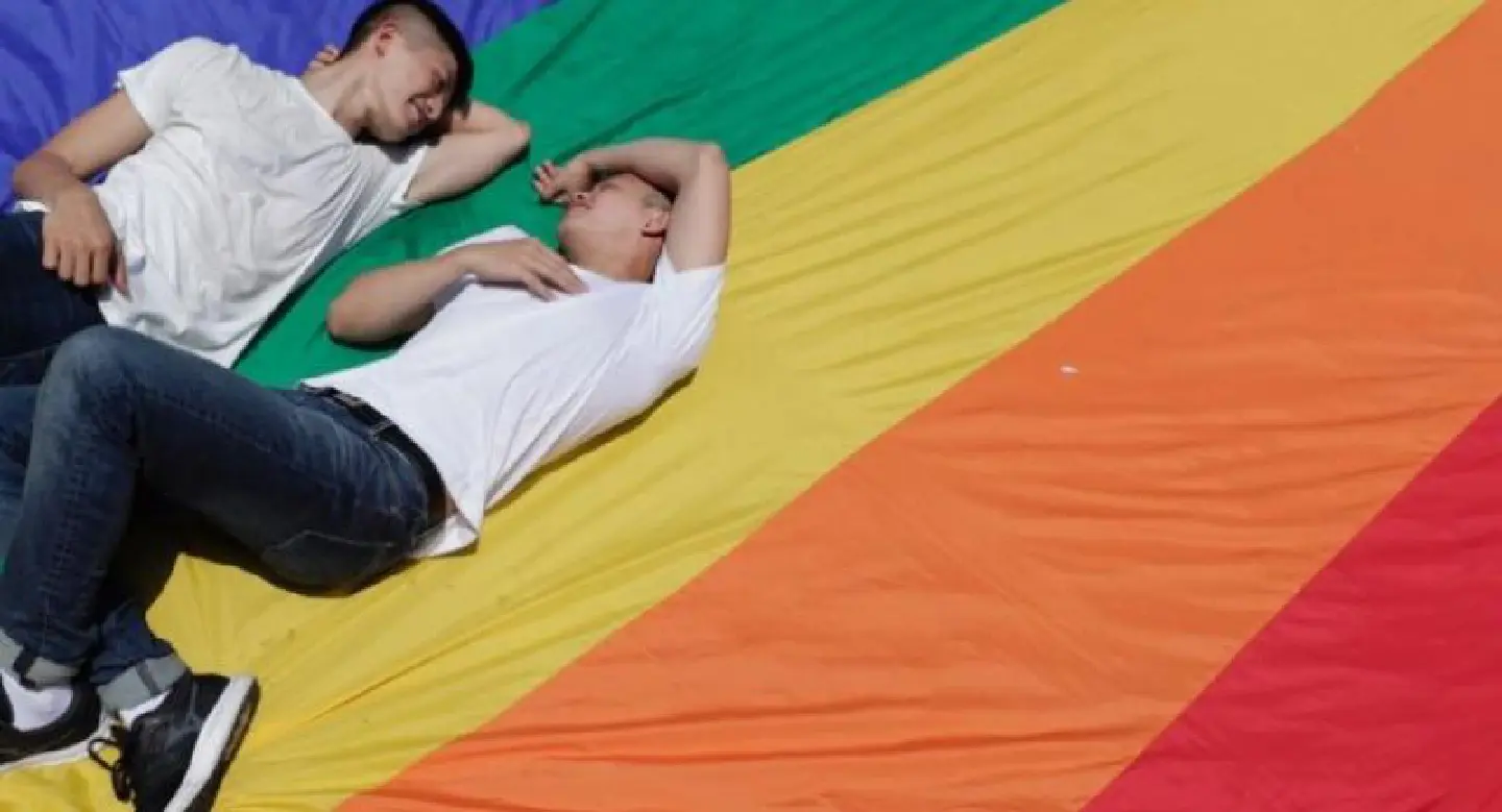 Taiwan holds first gay marriages in historic day for Asia Taiwan holds first gay marriages in historic day for Asia