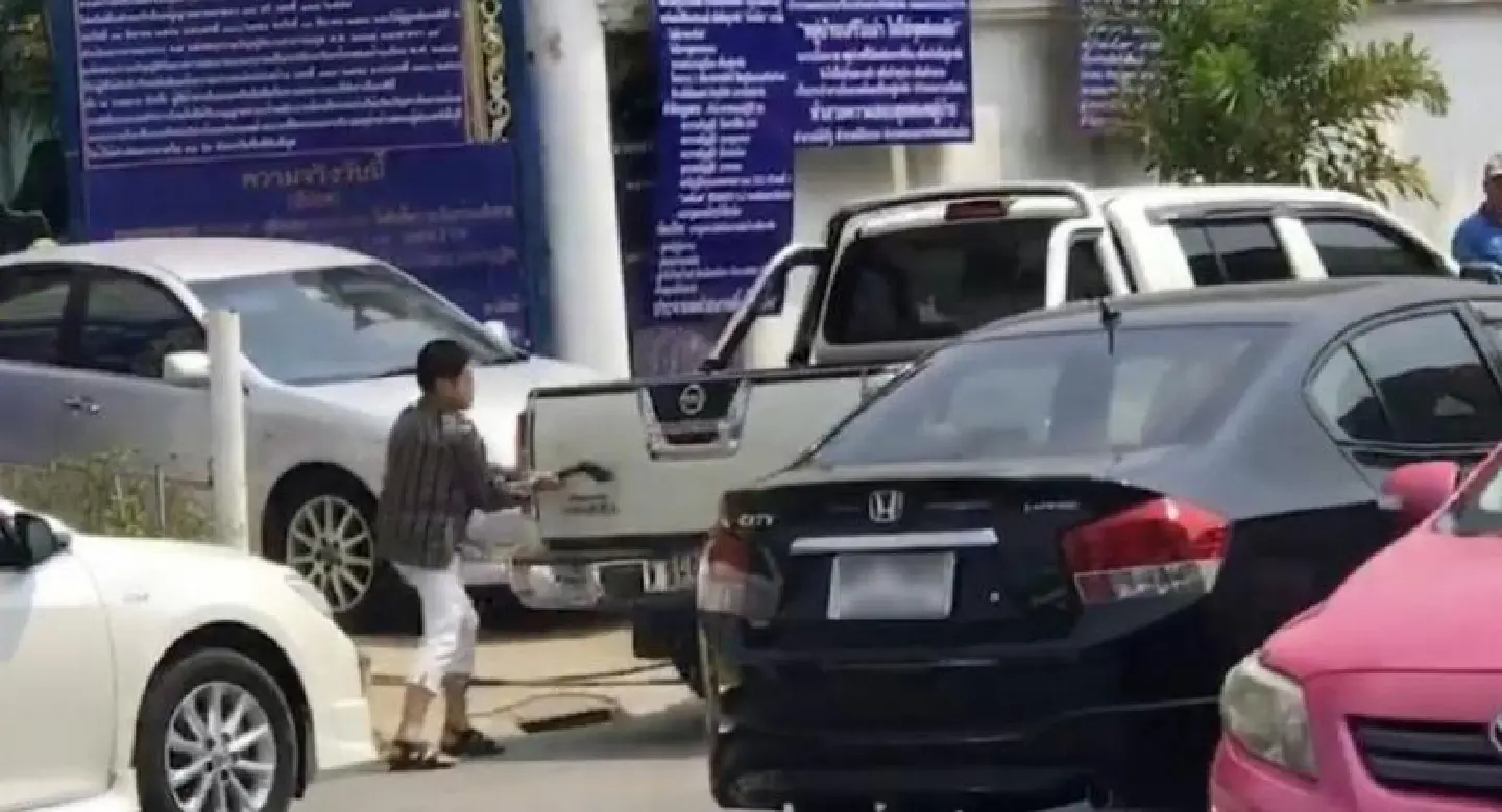 ‘Furious aunts’ fined Bt12,000 each, handed suspended jail terms