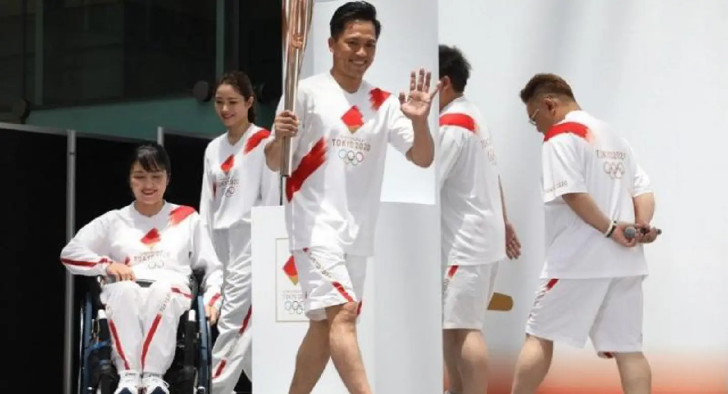 Tokyo Olympic torch relay to pass through Japan's disaster-hit areas Tokyo Olympic torch relay to pass through Japan's disaster-hit areas