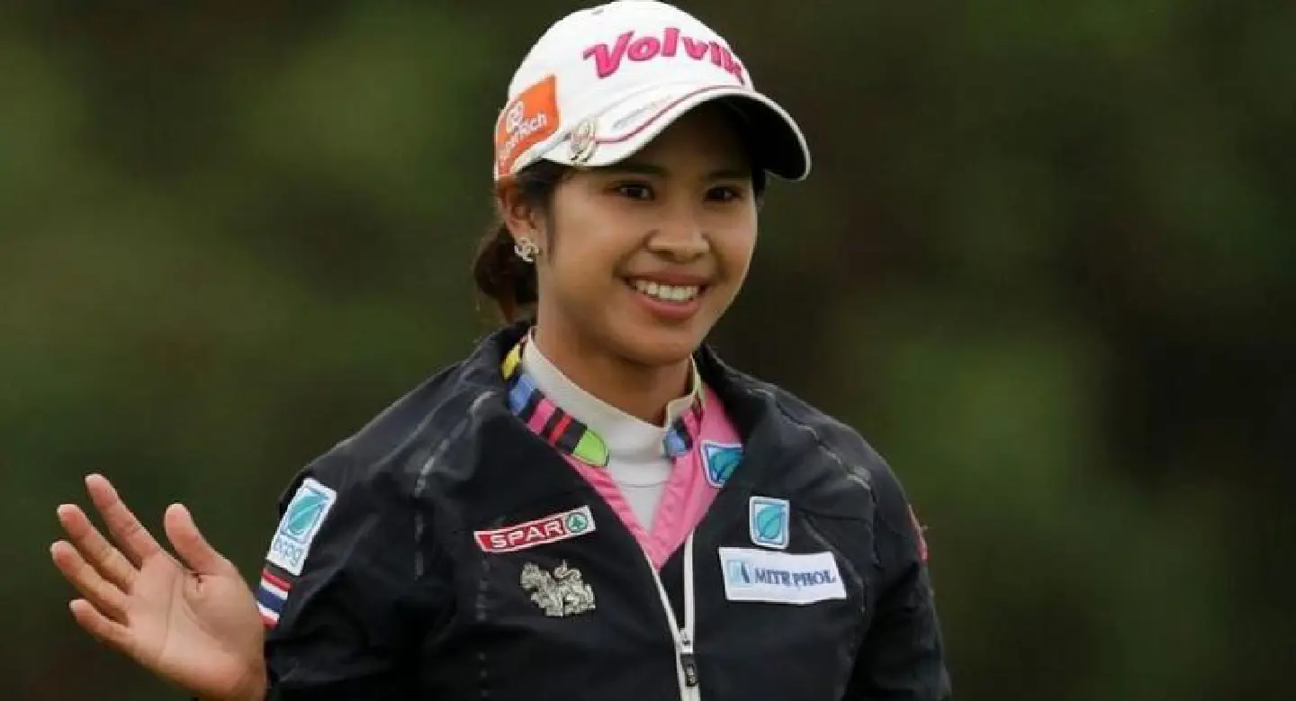 Pornanong relaxes her way to share lead with Lee6 Pornanong relaxes her way to share lead with Lee6