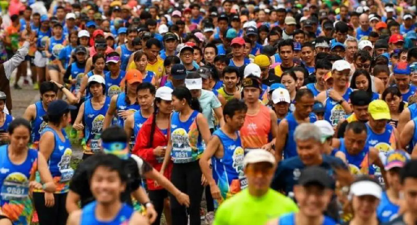 Filipino and Japanese runners shine at 2019 Laguna Phuket Marathon Filipino and Japanese runners shine at 2019 Laguna Phuket Marathon