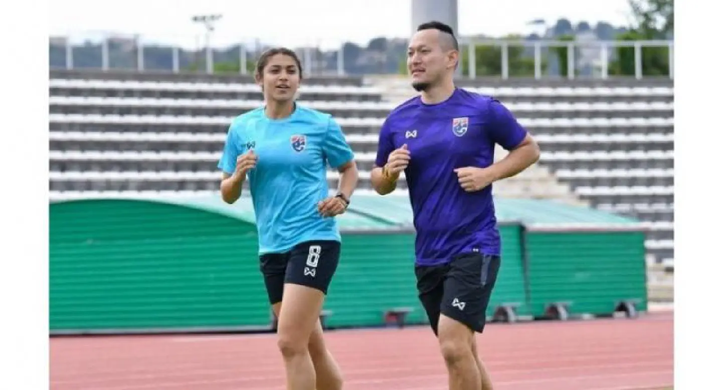 Broken Thais need moral support ahead of Sweden test Broken Thais need moral support ahead of Sweden test