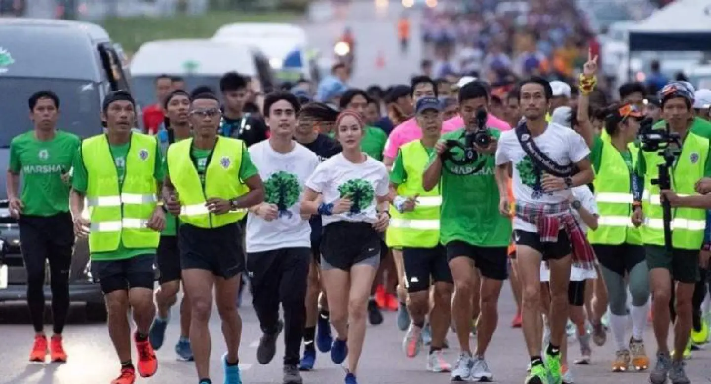 Toon runs again – this time for Isaan hospitals