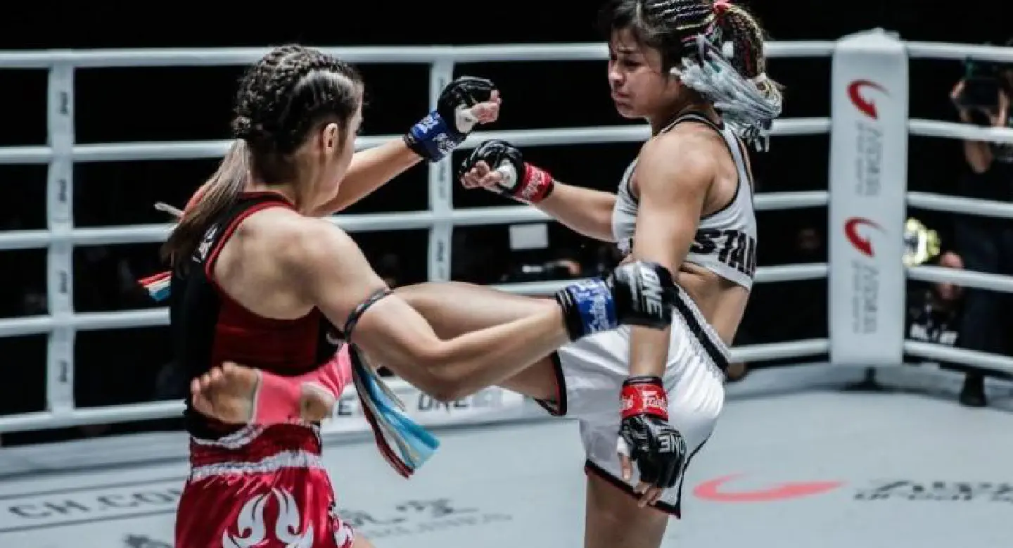 Stamp retains ONE atomweight Muay Thai world title in Shanghai Stamp retains ONE atomweight Muay Thai world title in Shanghai