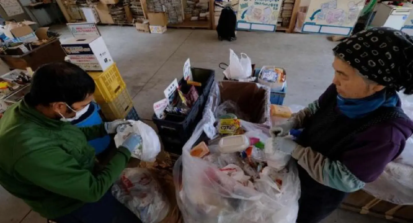 Getting to zero: the Japan town trying to recycle all its waste