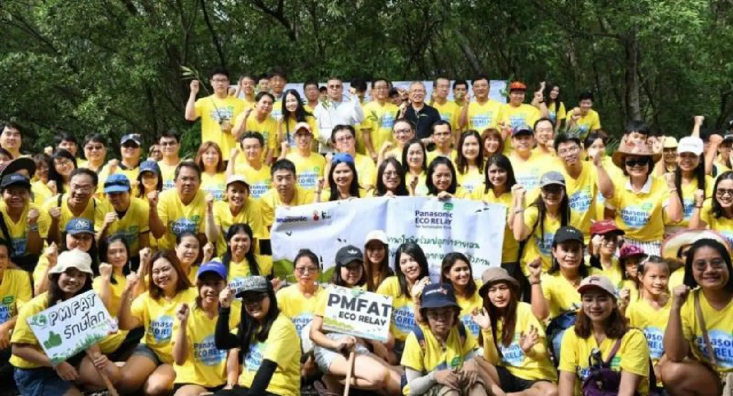 Panasonic takes part in mangrove plantation, conserving the earth and restoring the balance of natur