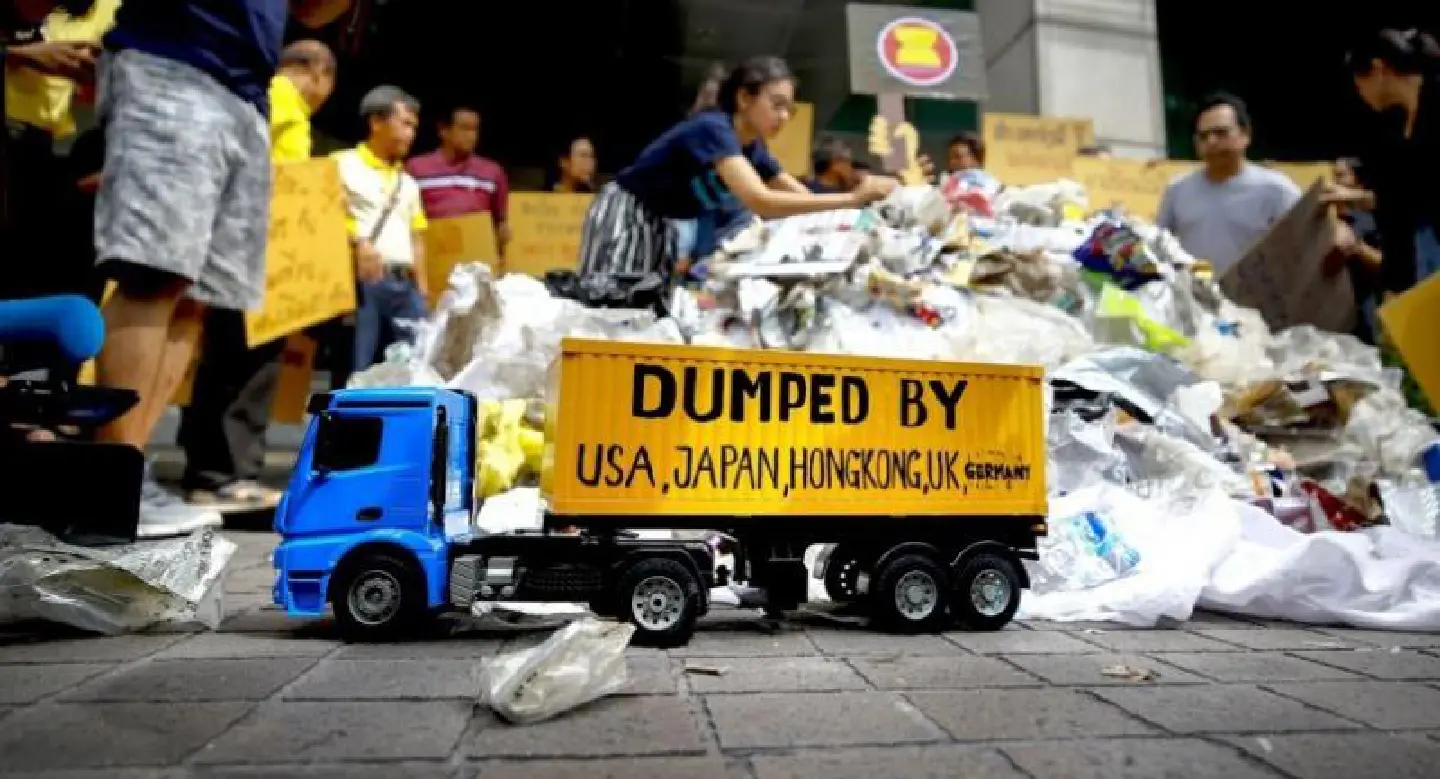 ‘Trash plastic waste trade’ ‘Trash plastic waste trade’