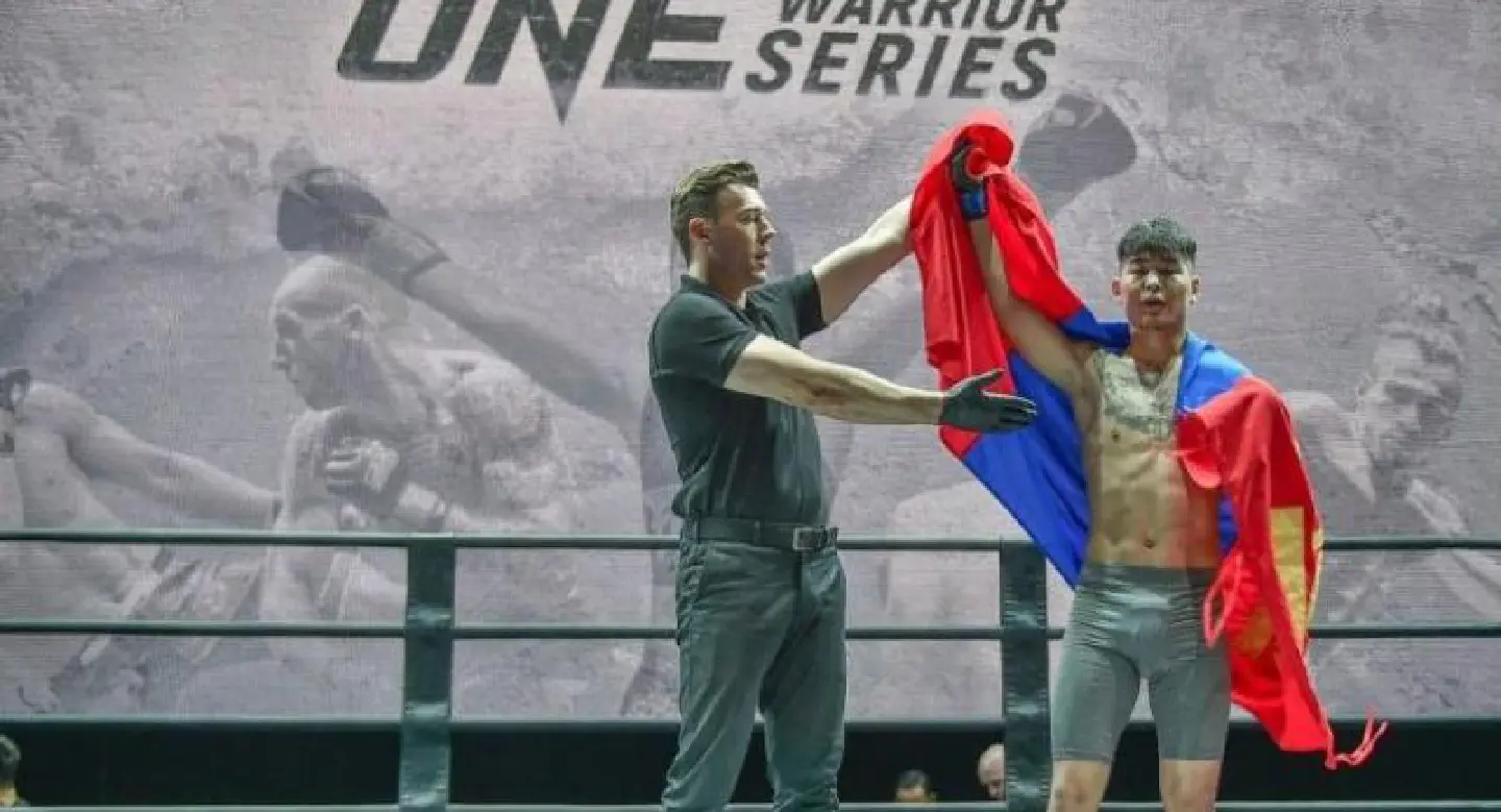 Zoltsetseg earns six-figure ONE Championship contract after Ko victory on Rich Franklin's One Warrio Zoltsetseg earns six-figure ONE Championship contract after Ko victory on Rich Franklin's One Warrio