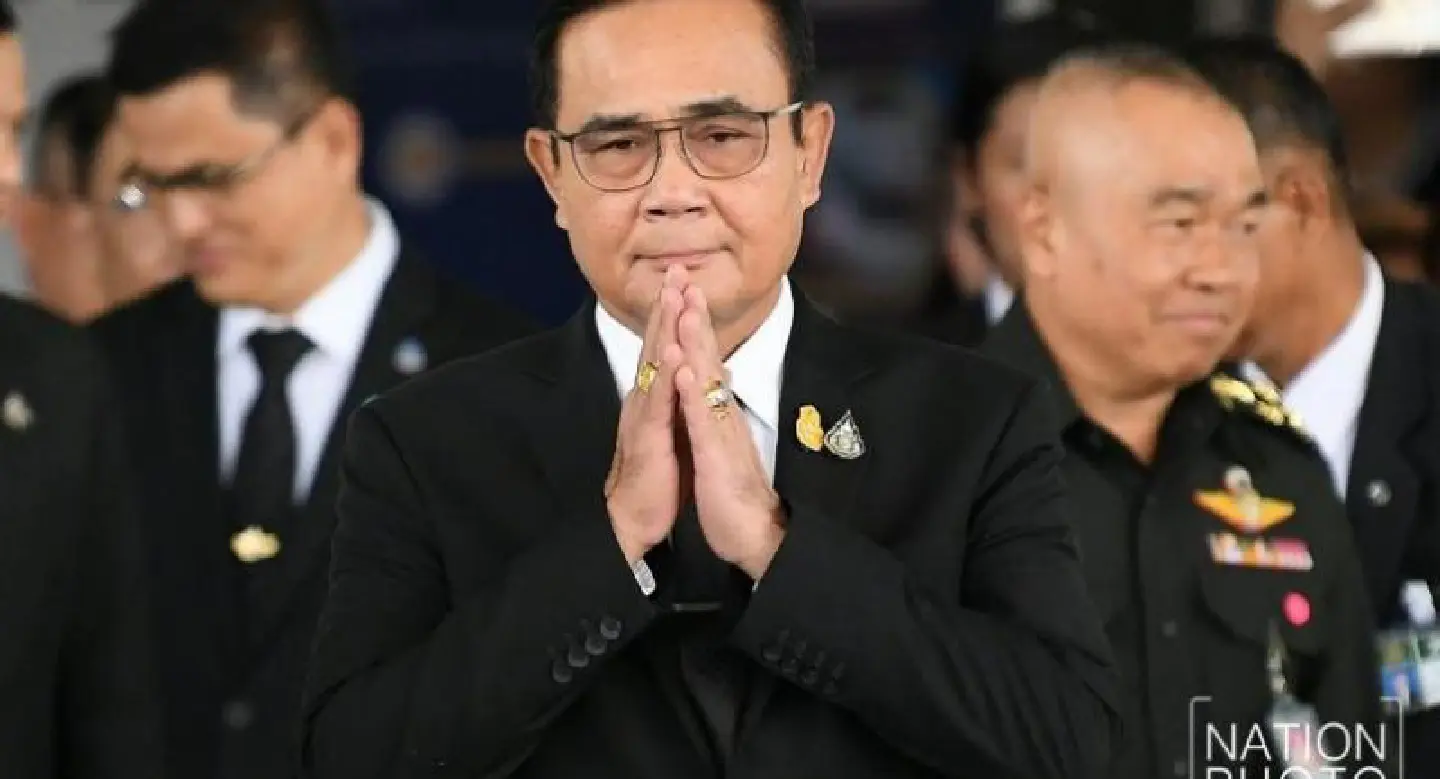 Prayut apologises for public bickering of Phalang Pracharat Party Prayut apologises for public bickering of Phalang Pracharat Party